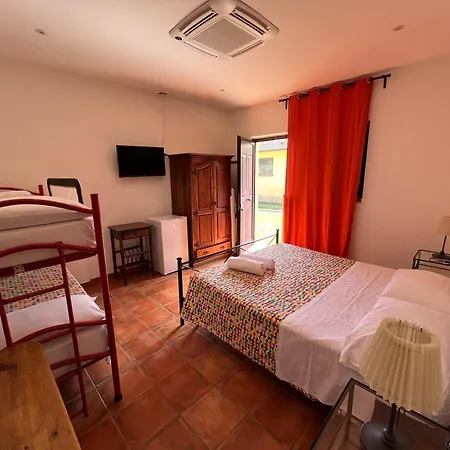 Le Folaghe Farm stay Terracina