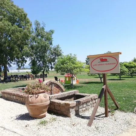 Le Folaghe Farm stay *