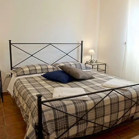 Le Folaghe Farm stay *